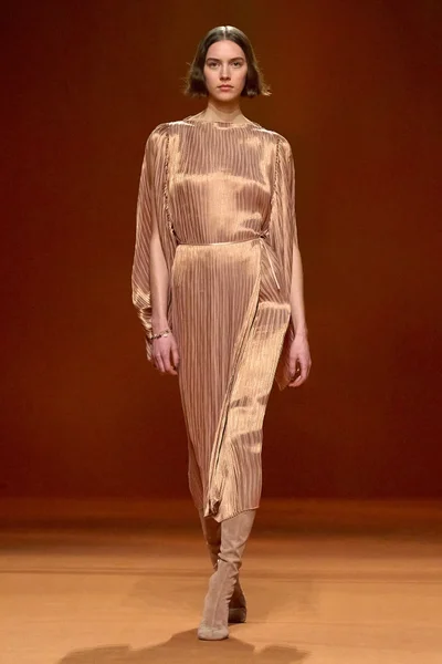Look 58